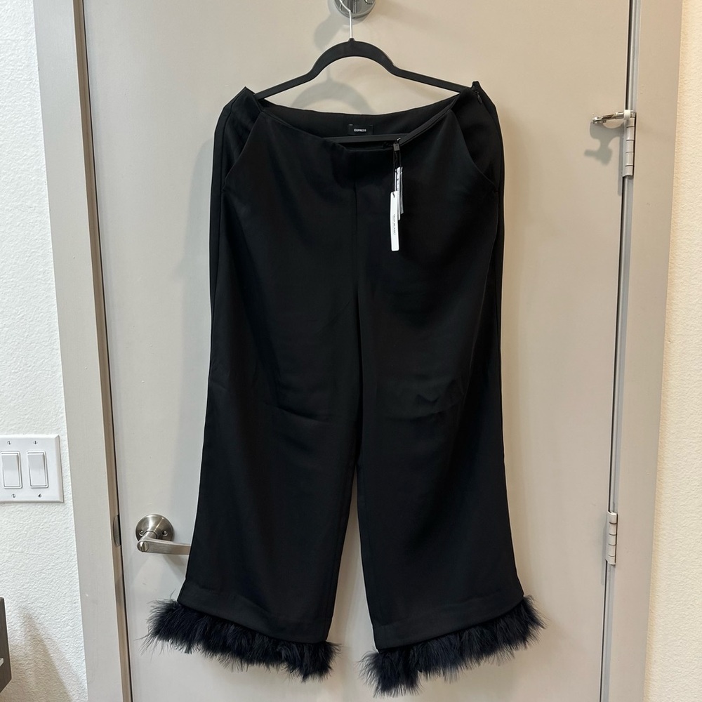 Express Black Wide Leg Pants with Fur Trim